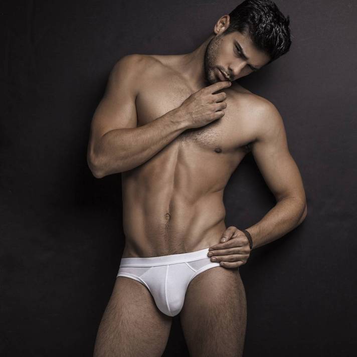 sexyloveysaturday61017